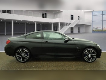 Used BMW 4 Series 2017 for sale - 77165602: Photo