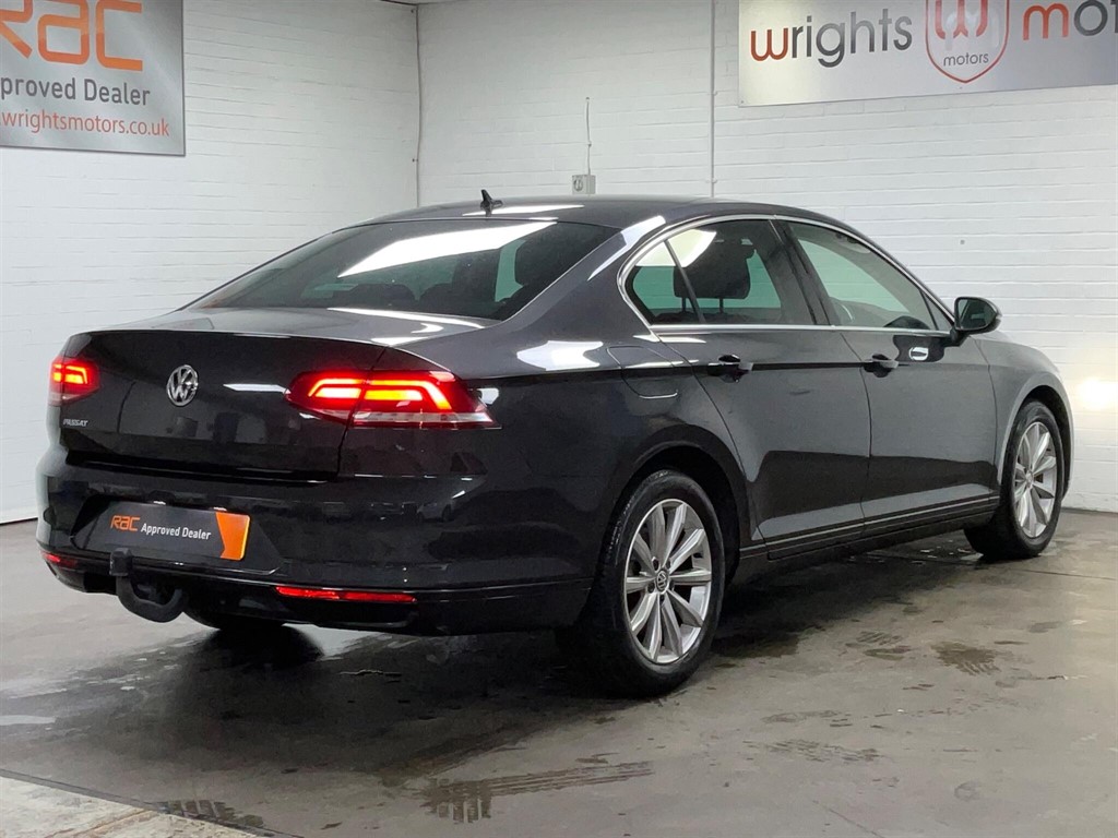 Used Volkswagen Passat 2018 for sale - 76302536: Photo 10