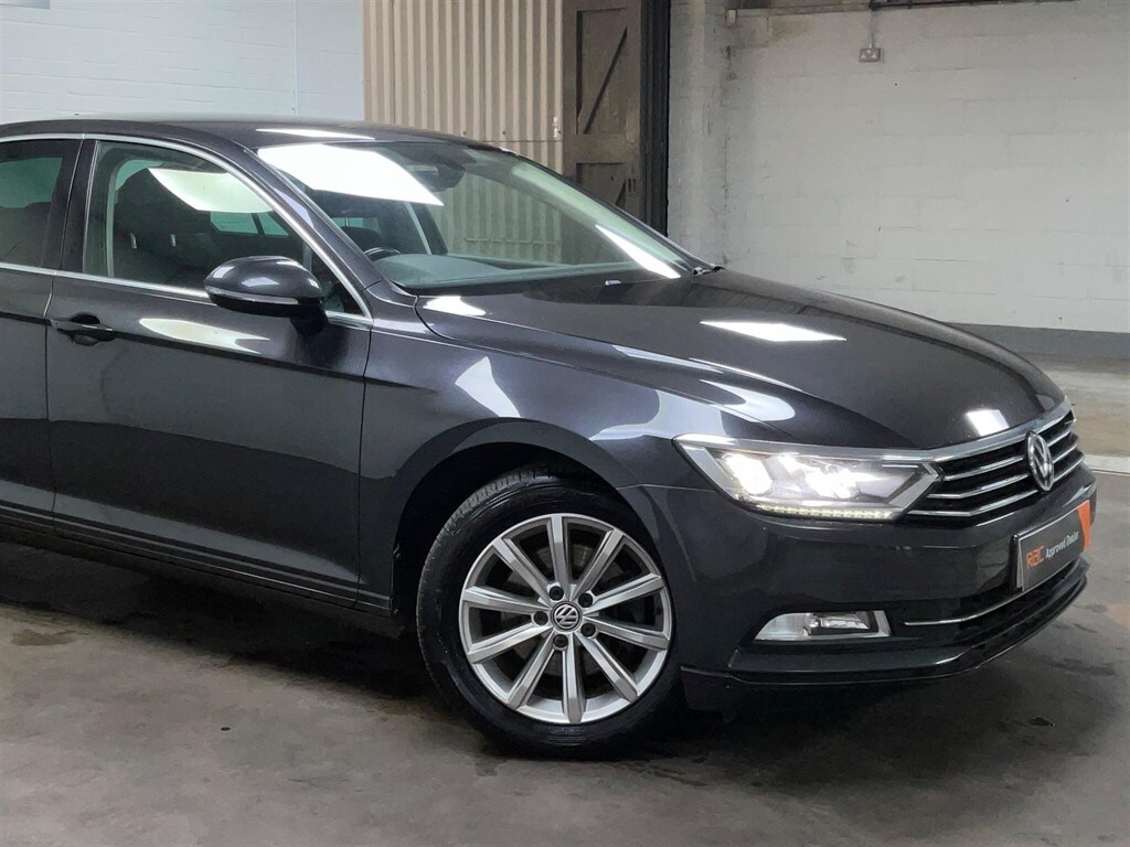 Used Volkswagen Passat 2018 for sale - 76302536: Photo 17