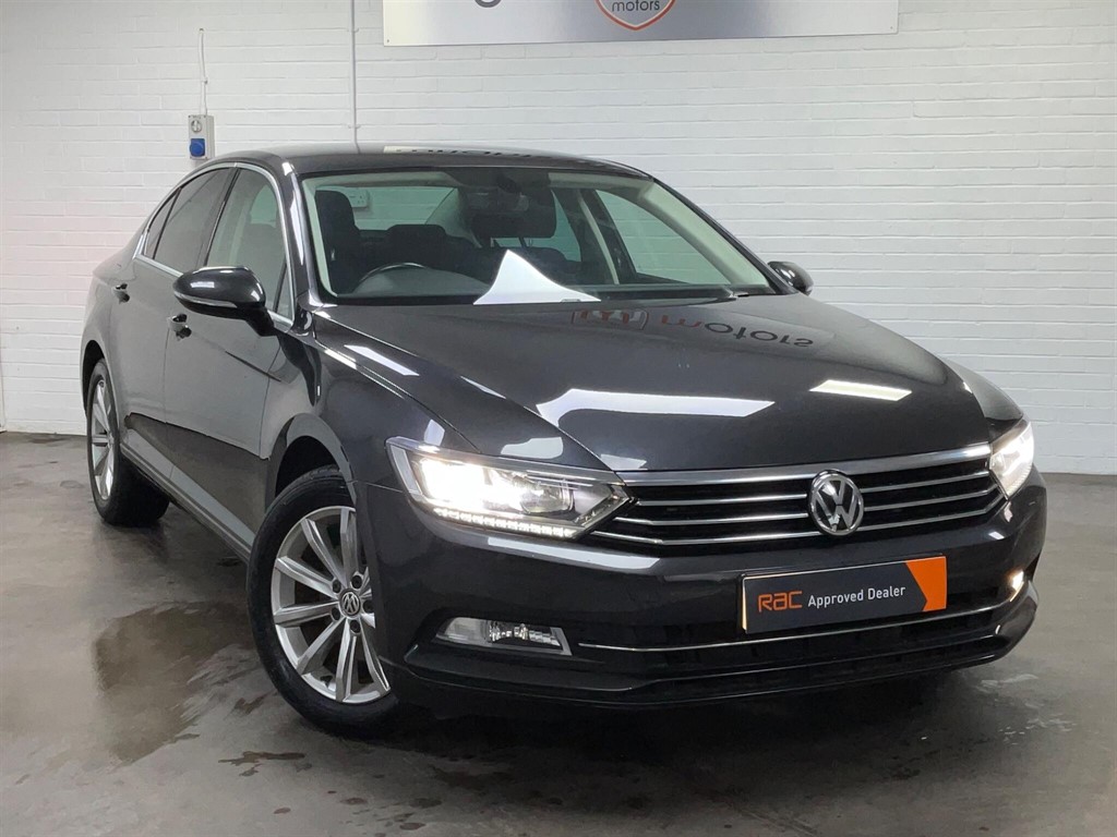 Used Volkswagen Passat 2018 for sale - 76302536: Photo 3