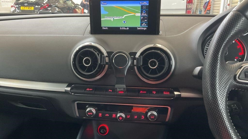 Used Audi A3 2014 for sale - 76344259: Photo 18