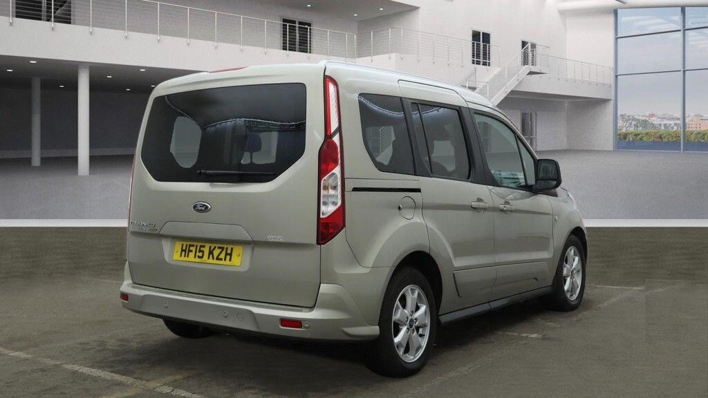 Used Ford Tourneo Connect 2015 for sale - 76941131: Photo 7