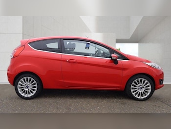 Used Ford Fiesta 2014 for sale - 79264013: Photo