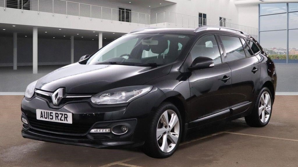 Used Renault Megane 2015 for sale - 77198545: Photo 2