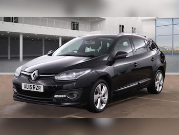 Used Renault Megane 2015 for sale - 77198545: Photo