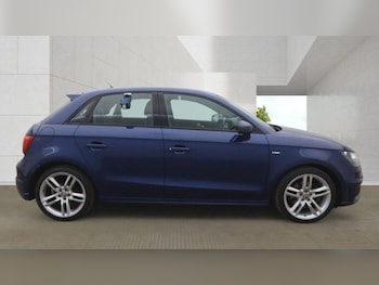 Used Audi A1 2013 for sale - 78538059: Photo