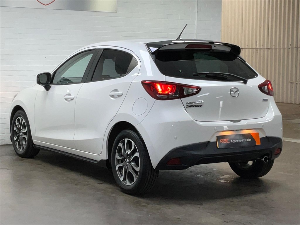 Used Mazda Mazda2 2015 for sale - 75864864: Photo 18