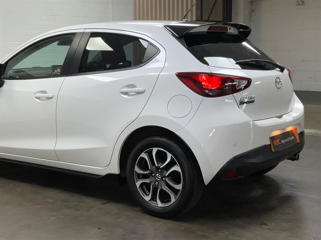 Used Mazda Mazda2 2015 for sale - 75864864: Photo 20