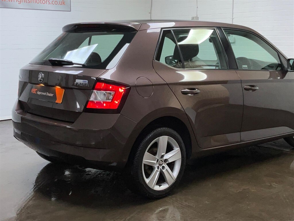 Used Skoda Fabia 2015 for sale - 76172510: Photo 12