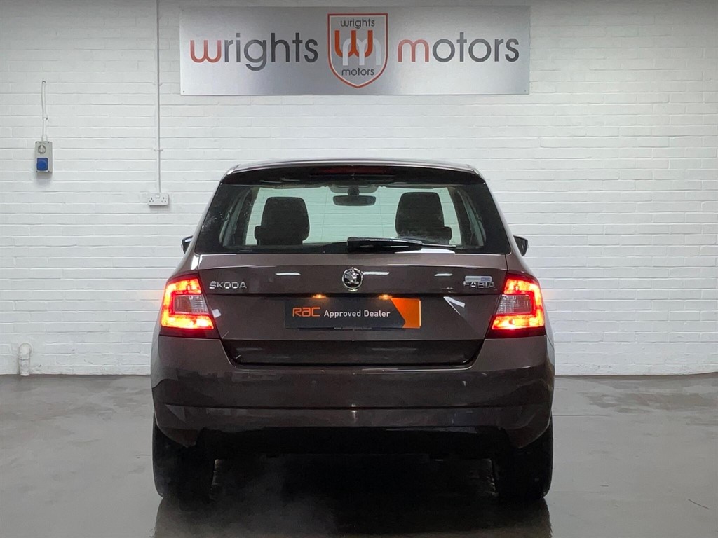 Used Skoda Fabia 2015 for sale - 76172510: Photo 13