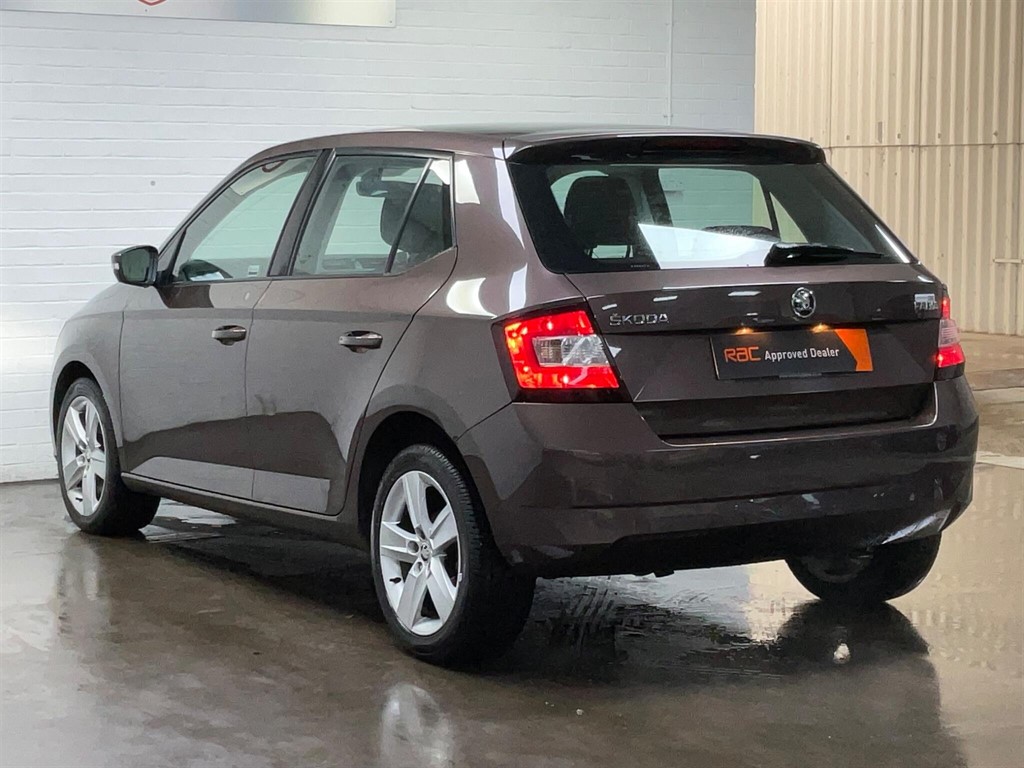 Used Skoda Fabia 2015 for sale - 76172510: Photo 18