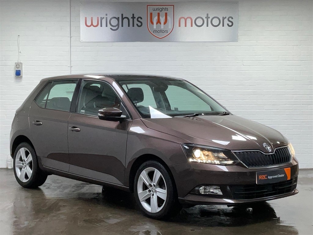 Used Skoda Fabia 2015 for sale - 76172510: Photo 2