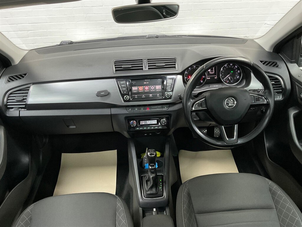 Used Skoda Fabia 2015 for sale - 76172510: Photo 23