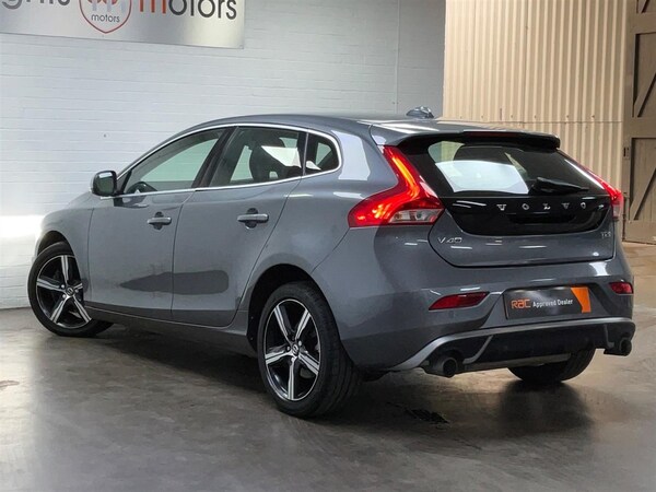 Used Volvo V40 2018 for sale - 75570124: Photo 11