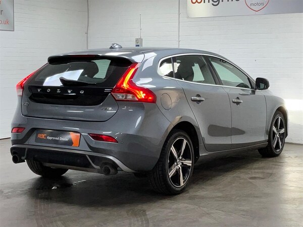 Used Volvo V40 2018 for sale - 75570124: Photo 18