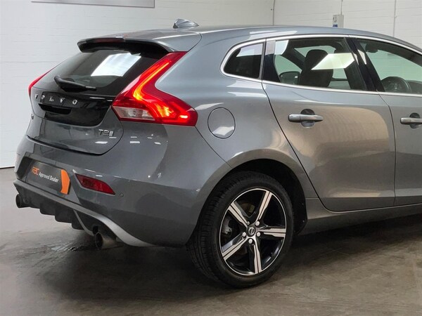 Used Volvo V40 2018 for sale - 75570124: Photo 20