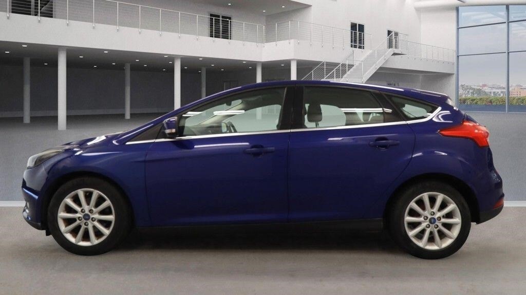 Used Ford Focus 2015 for sale - 76209103: Photo 5