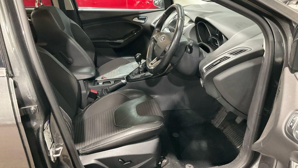 Used Ford Focus 2016 for sale - 77319189: Photo 10