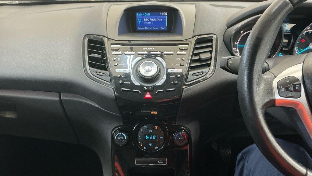 Used Ford Fiesta 2013 for sale - 77897255: Photo 13