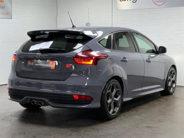 Used Ford Focus 2015 for sale - 76178115: Photo 10