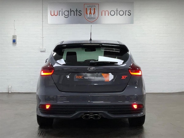Used Ford Focus 2015 for sale - 76178115: Photo 13