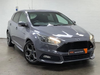 Used Ford Focus 2015 for sale - 76178115: Photo