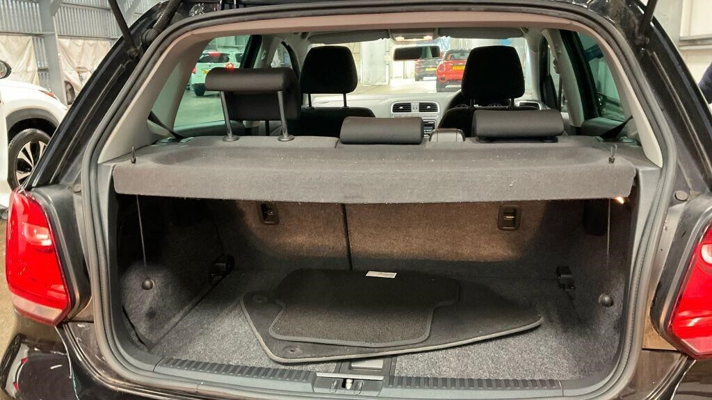 Used Volkswagen Polo 2012 for sale - 77504663: Photo 16