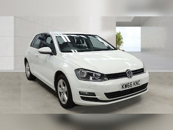 Used Volkswagen Golf 2017 for sale - 79474188: Photo
