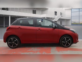 Used Toyota Yaris 2017 for sale - 76172513: Photo 4