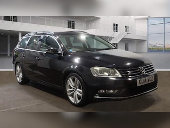 Used Volkswagen Passat 2014 for sale - 76971637: Photo