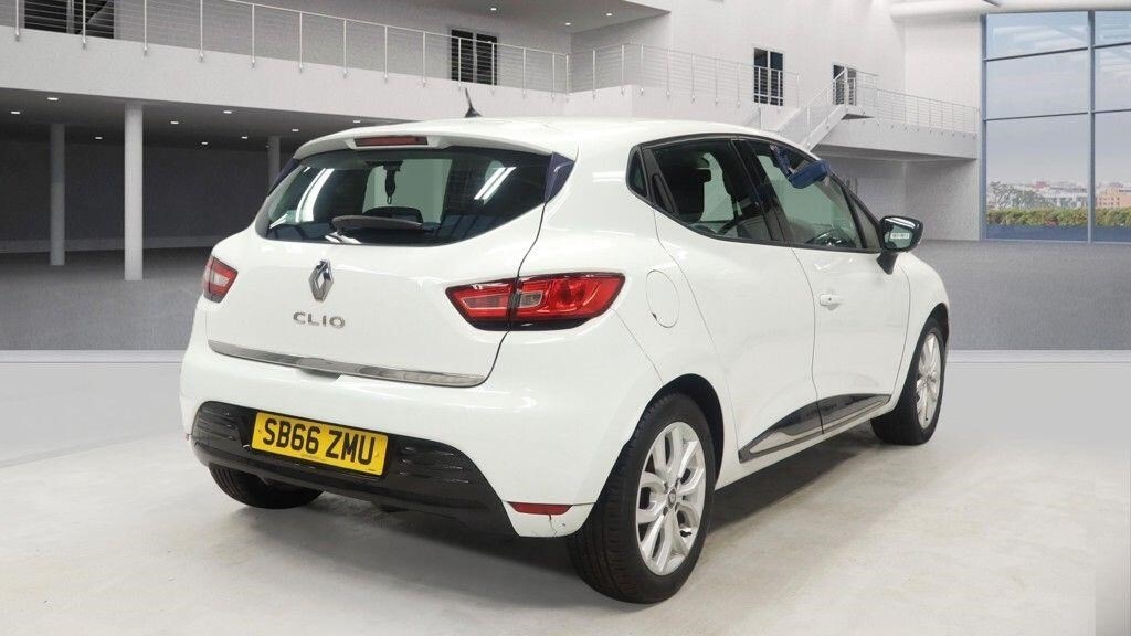 Used Renault Clio 2016 for sale - 76941140: Photo 7