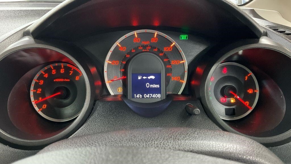 Used Honda Jazz 2011 for sale - 76178116: Photo 15