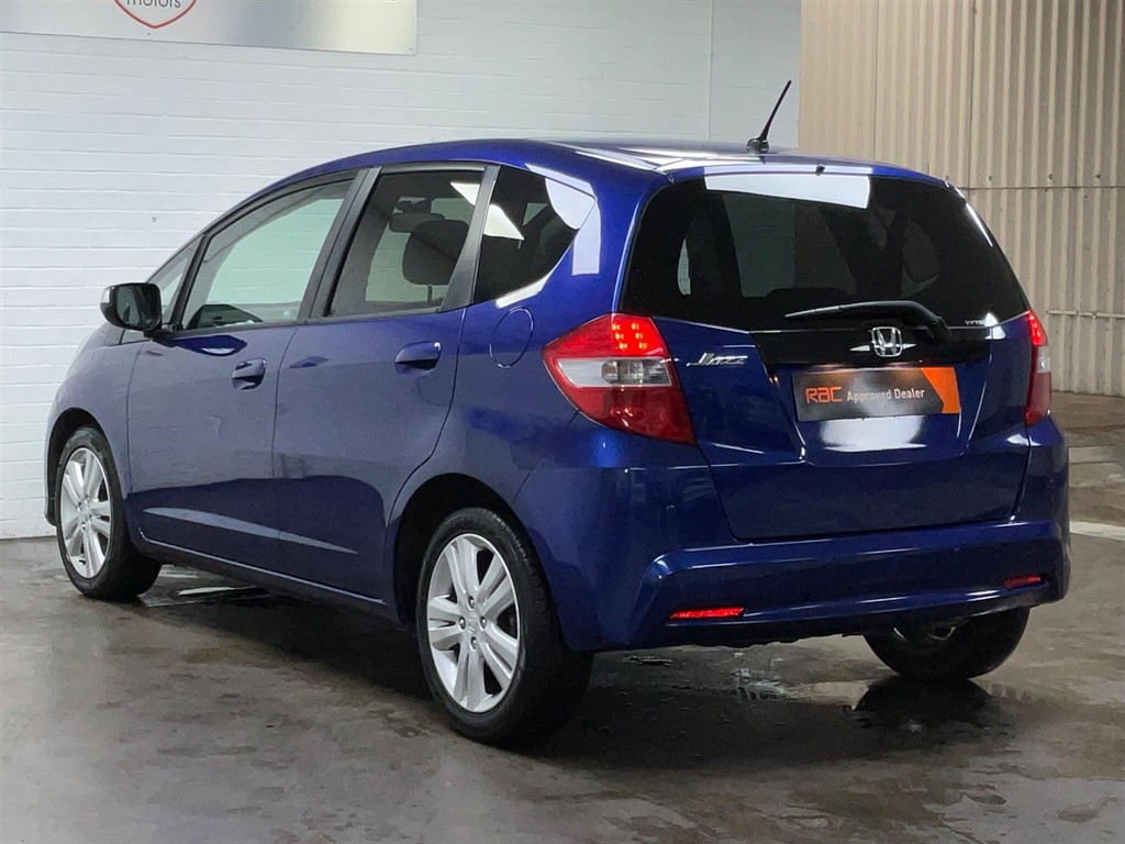 Used Honda Jazz 2011 for sale - 76178116: Photo 18