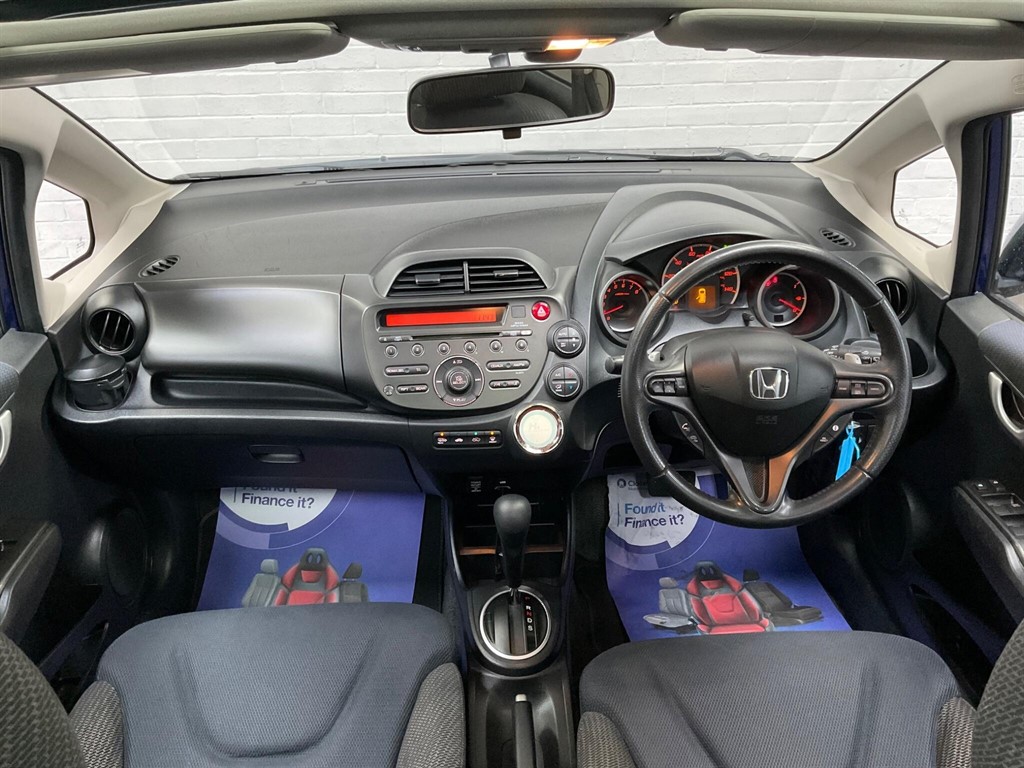 Used Honda Jazz 2011 for sale - 76178116: Photo 23