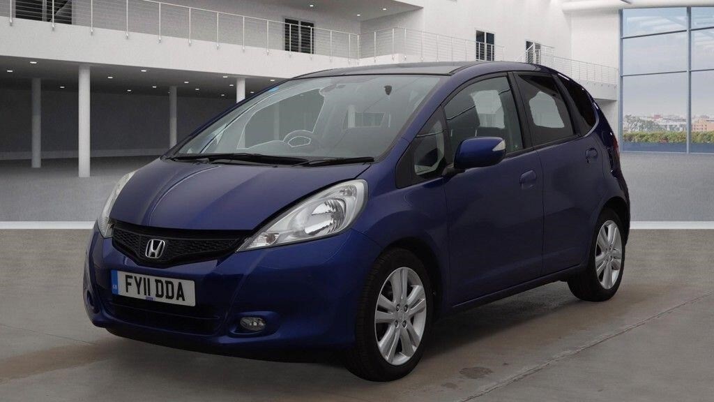 Used Honda Jazz 2011 for sale - 76178116: Photo 3
