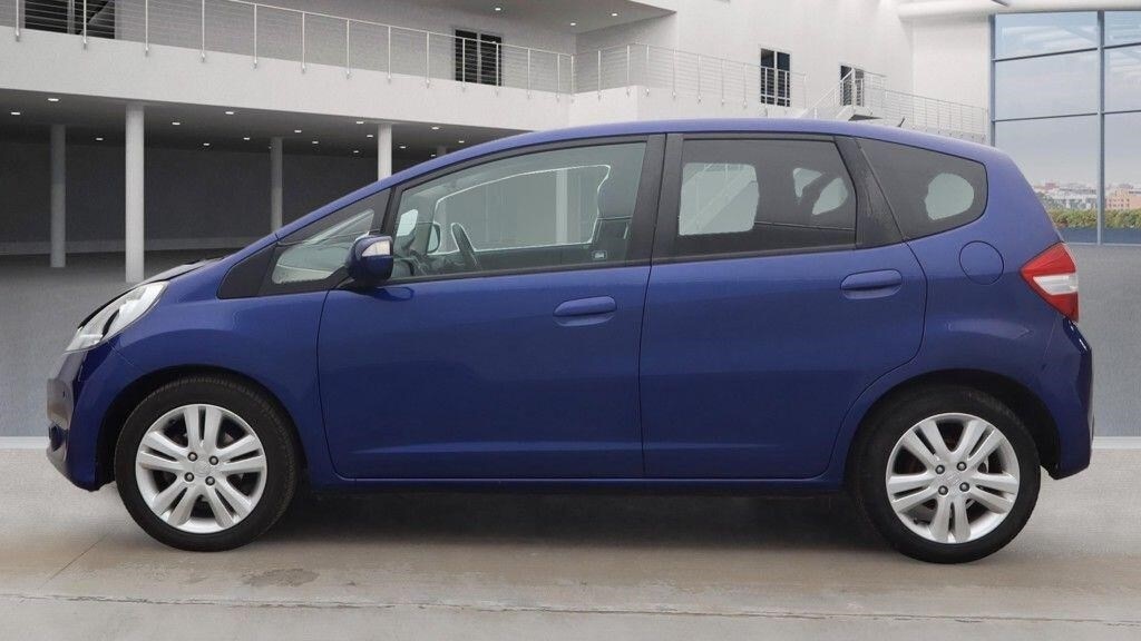 Used Honda Jazz 2011 for sale - 76178116: Photo 9