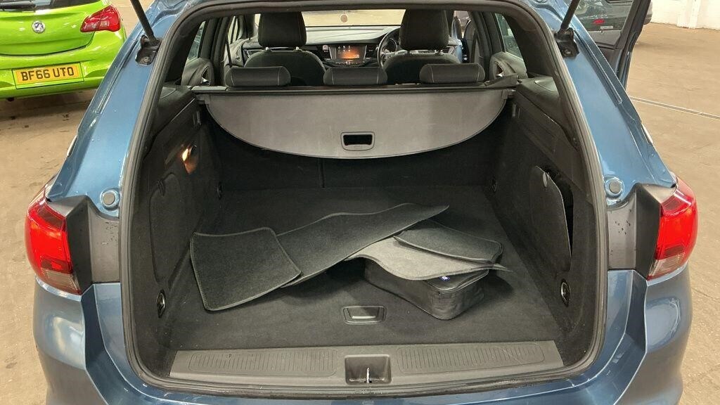 Used Vauxhall Astra 2017 for sale - 77763093: Photo 14