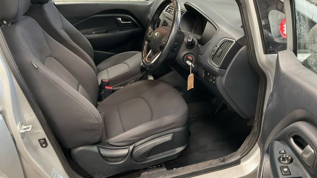 Used Kia Rio 2015 for sale - 76941135: Photo 10