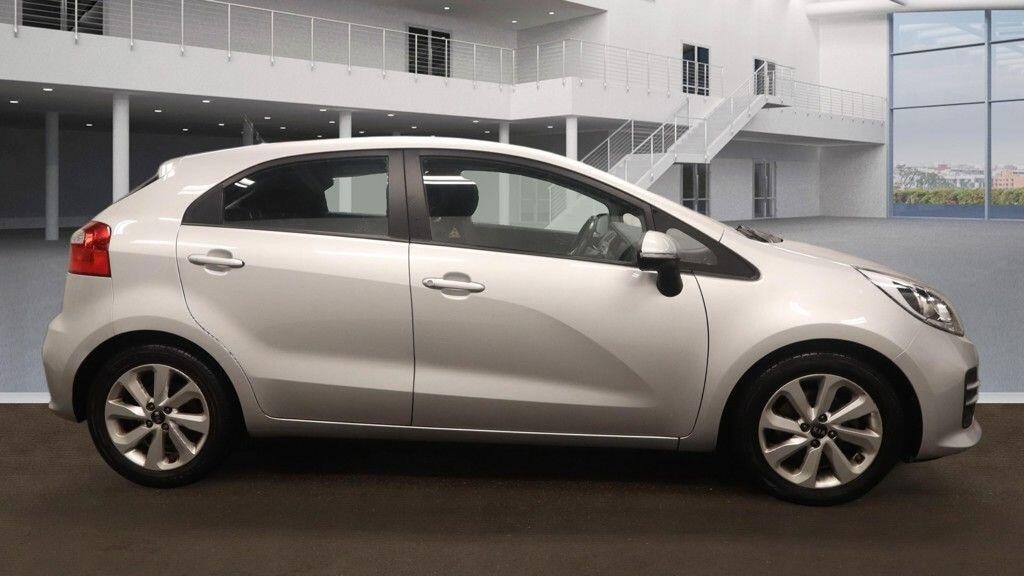 Used Kia Rio 2015 for sale - 76941135: Photo 4