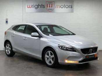 Used Volvo V40 2016 for sale - 74423167: Photo