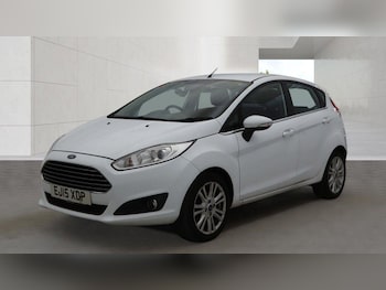 Used Ford Fiesta 2015 for sale - 79031882: Photo