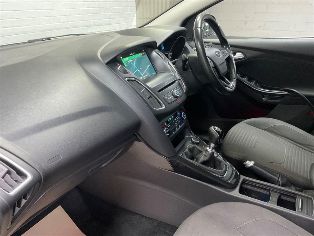 Used Ford Focus 2017 for sale - 75972708: Photo 25