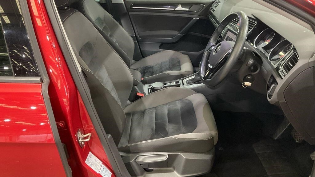 Used Volkswagen Golf 2016 for sale - 77848368: Photo 10