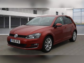 Used Volkswagen Golf 2016 for sale - 77848368: Photo