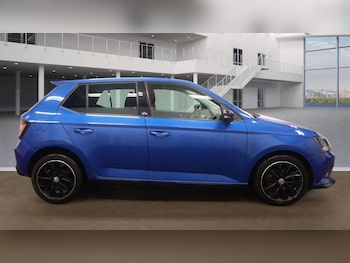 Used Skoda Fabia 2015 for sale - 77210755: Photo