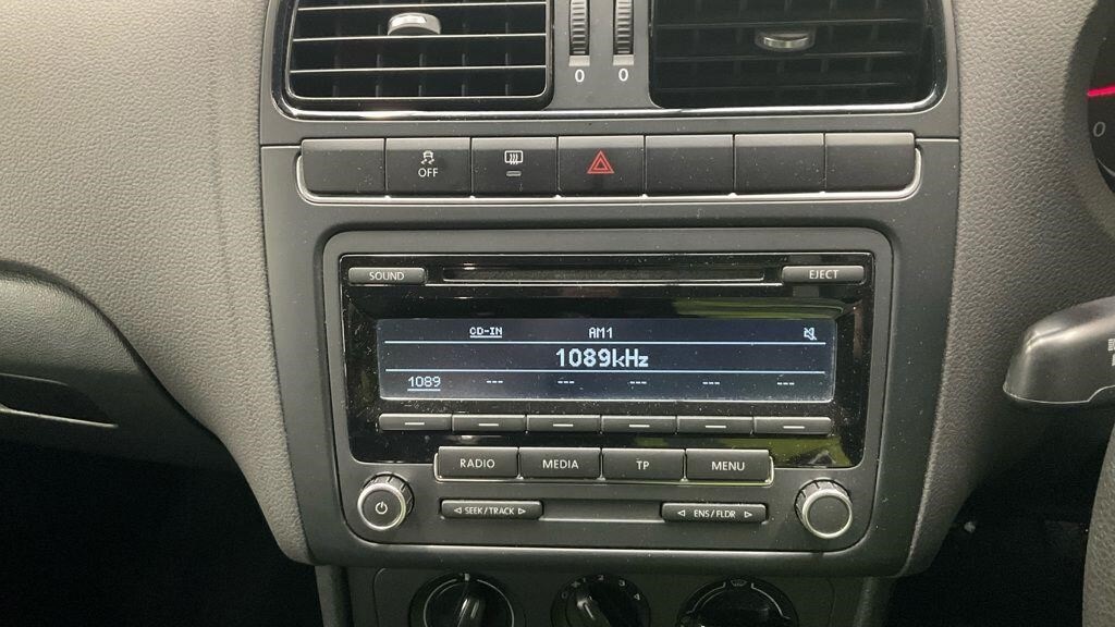 Used Volkswagen Polo 2013 for sale - 76941143: Photo 13