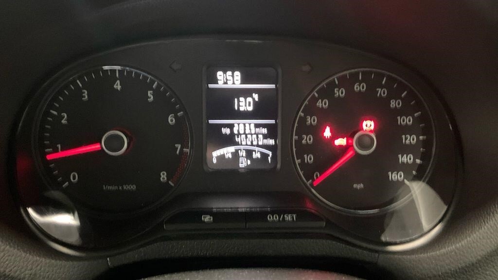 Used Volkswagen Polo 2013 for sale - 76941143: Photo 14