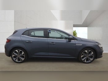 Used Renault Megane 2017 for sale - 78611806: Photo