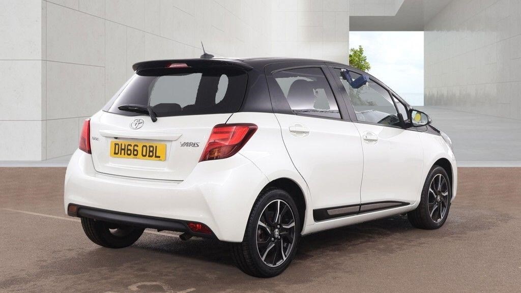 Used Toyota Yaris 2017 for sale - 78061561: Photo 7