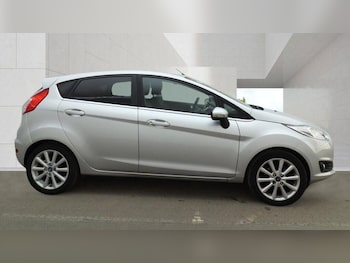 Used Ford Fiesta 2016 for sale - 78643928: Photo